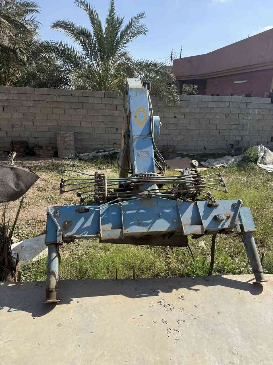 سلام عليكم كرين للبيع 4سلايت طنين ونص  بغداد
‭0773 338 3080‬
