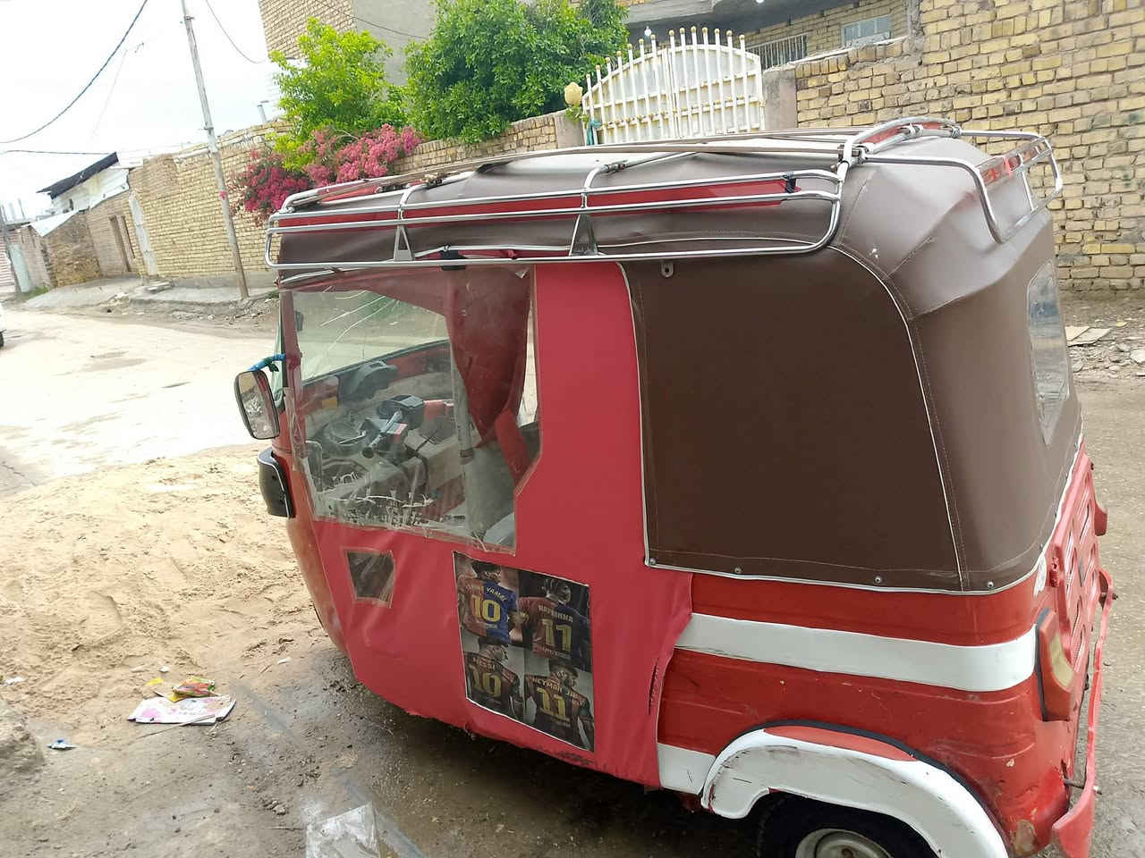 سلام عليكم تكتك للبيع موديل 17مال جناي تكتك خير من لله مكينه عشرين تكتك مال شغل لله يشهد بيه خياسات بجهت الباب موضحه بصوره مكاني بابل الحمزه الغربي غير متواجد علفيس رقم تلفون ***********
