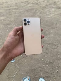 آيفون 11 برو ماكس • ذاكرة ٢٥٦ • شاشة مبدلة