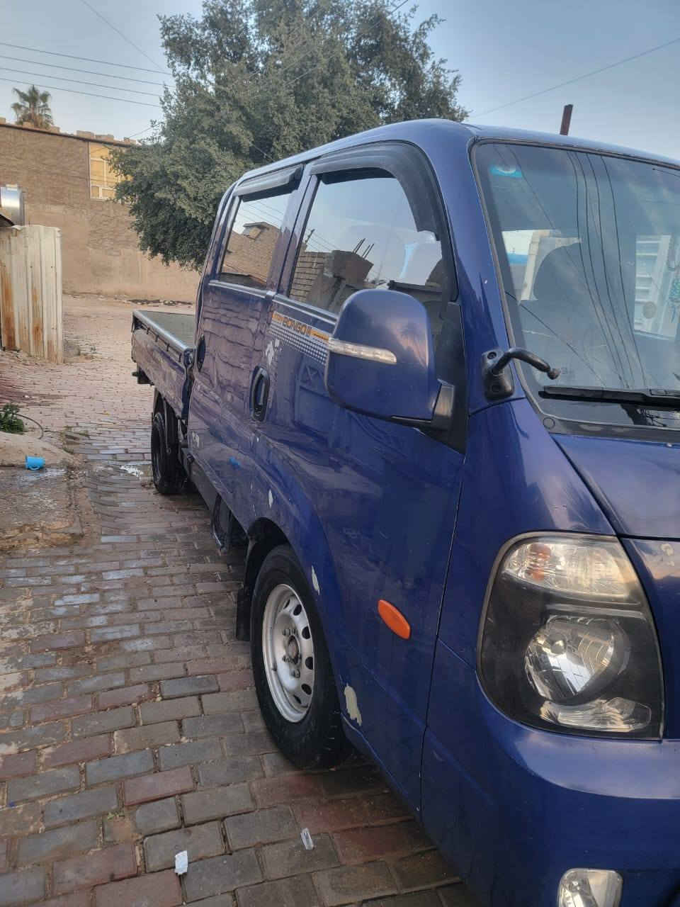 السلام عليكم سياره للبيع نظيفه كهربائيات سليف كله شغال لايتات عالي ناصي اشاير كله شغال سياره نظيفه تبريد تدفئه شغال سياره كلش نظيفه تحويل ثاني يوم موديل 2013  بغداد حي النصر السعر120 بيها مجال فقط للشراي. التواصل على هذا الرقم ***********
