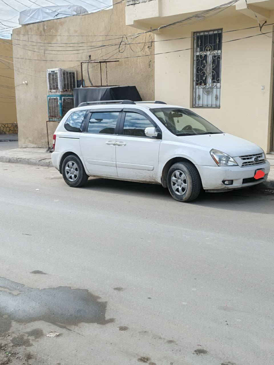 السلام عليكم ورحمة وبركاته...
كيا سيدونا موديل 2009 أمريكي بترة ، لون أبيض محرك 3800 رقم كربلاء ، فيها صوت رواجز عند التشغيل فقط ، وضعف بالدرايم الأيمن...
مكانها النجف الأشرف ، السعر 125 مع مجال بسيط...
حادثها بسيط ، جهة الأيمن .
*********** واتساب.
