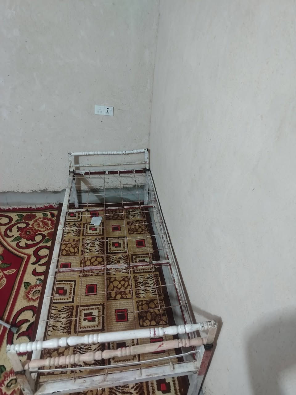 سلام عليكم جربايه ام نفر حديد للبيع نضيفه ولا لحيم ولا شي الشراي يخابر هاذه رقمي مكاني مسيب *********** بس رادله صبغ
