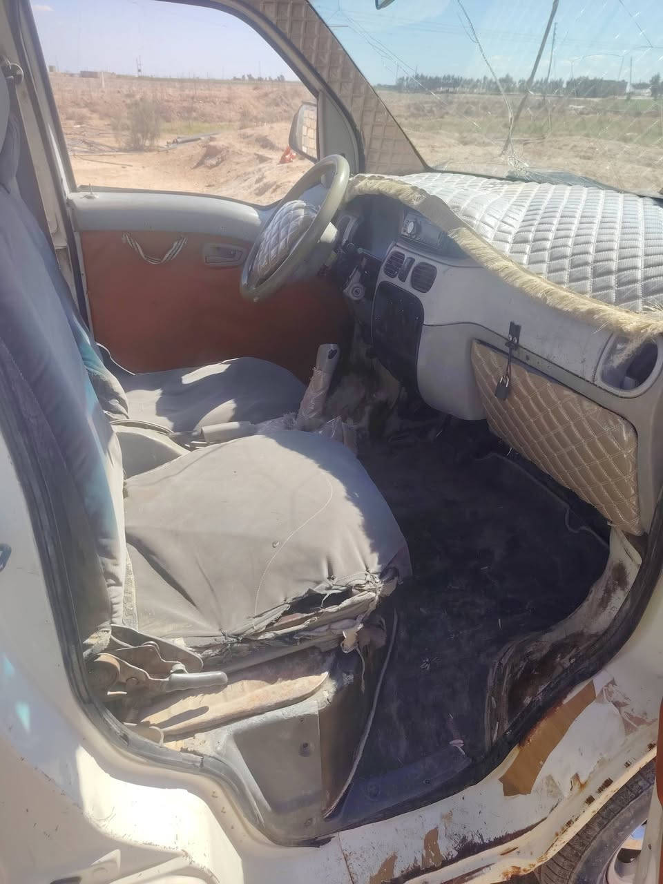 هيفه موديل 2007 شرط شاصي بلادي كير و محرك شرط تخم تاير جديد اوراق منفيس الاصلي السعر ١٦ بيها مجال قليل الشراي يتصل ويدلل ***********
