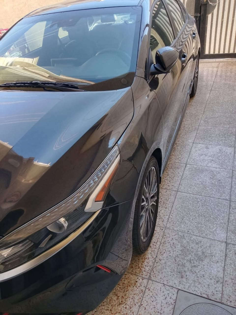 سلام عليكم:
فورتي جي تي لاين 
ماشية 18 الف km
مديل 2024
محرك دوش 2000
رقم اربيل   
____________________
موصفات:
بصمة تشغيل مع ابواب وبصمة جنطة
تشغيل عن بعد + فتح جنطة ذكي عند الاقتراب+ سايد بريك دكمه + اوتو هولد
رادارات 360 امامي + خلفي + جانبي يمين و يسار + توقف امامي خلفي ذاتي اشاير بالمري
نقطة عمياء + قيادة ذاتية + تثيت سرعة + تحديد مسار:

كشنات جلد مع تطريز ال جيتي 
ستيرن رياضي حرف D مختوم جي تي 
لايت لد مع لد نهاري بك لايت لد مميز 
اضواء ترحيب عند الاقتراب 
 ثلاث وضعيات قيادة (نورمل+ سمارت+ سبورت) 
حادث السيارة موضح بالصور السونار:

رقم الهاتف:***********
