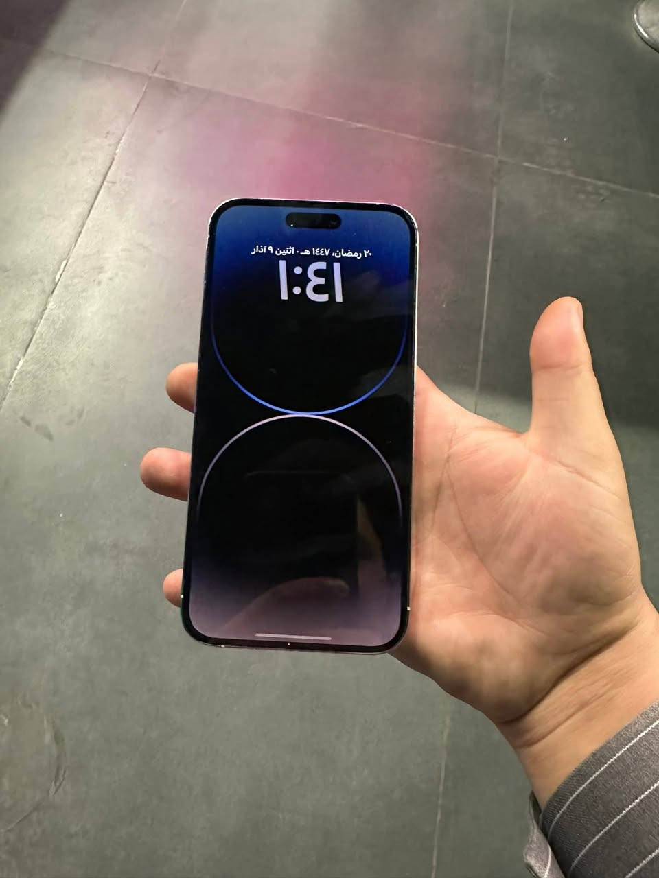 يالله🧡
ايفون 14برو ماكس 
ذاكره 256
بطاريه 97
الجهاز بلادي وتر بروف 
شخط ما بي ملحقاته كيبل 
ما يعبر هوه عربي شرق اوسط 
للبيع او مراوس ب ايفون السعر 750 
للتواصل *********** بي واتس
