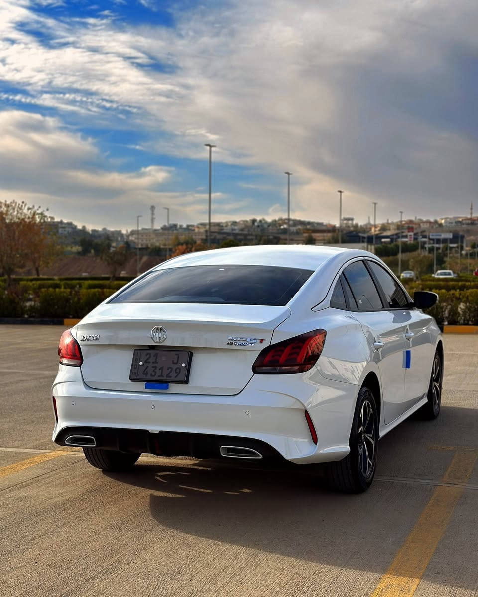 MG GT 2025/5
‏‎‏‎‏‎مۆدێل ٢٠٢٥ مکینە ١.٥ دەبڵ کەم شەفت
‏گێڕ عادی
2 بەصمەی بیلادی لەگەڵە بۆیاخ تەنک مرغوب
‏‏‎‏‎لایت لید و زینۆن بەرز و نزم، Auto Stop, ویلکپ ١٦، ئیشارەتی سەر ئاوێنە و کارەبایی، شاشە گەورە، 4 USB کامێرای دواوە٬ حساسات، تحدید سرعە، حساس تایە، سماعە JBL, سوکان ڤۆلیۆم ،بلوتوث، تبرید الکترونی، سەیارەکە یەک دەستە 4500KM ڕۆشتووە دەعامی بۆ دەعامی بە شەرت 

ژ.م *********** 📞
