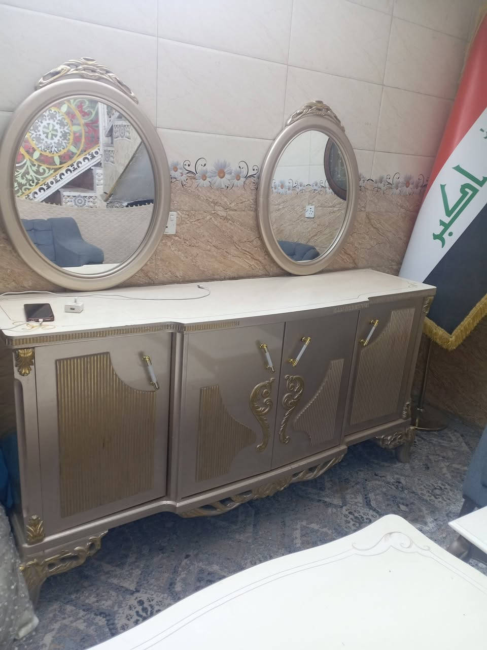 السلام عليكم غرااض نضيفه جدا مكاني بغداد واكو توصيل ع فحص تأخذ رقمي واتسب ***********
