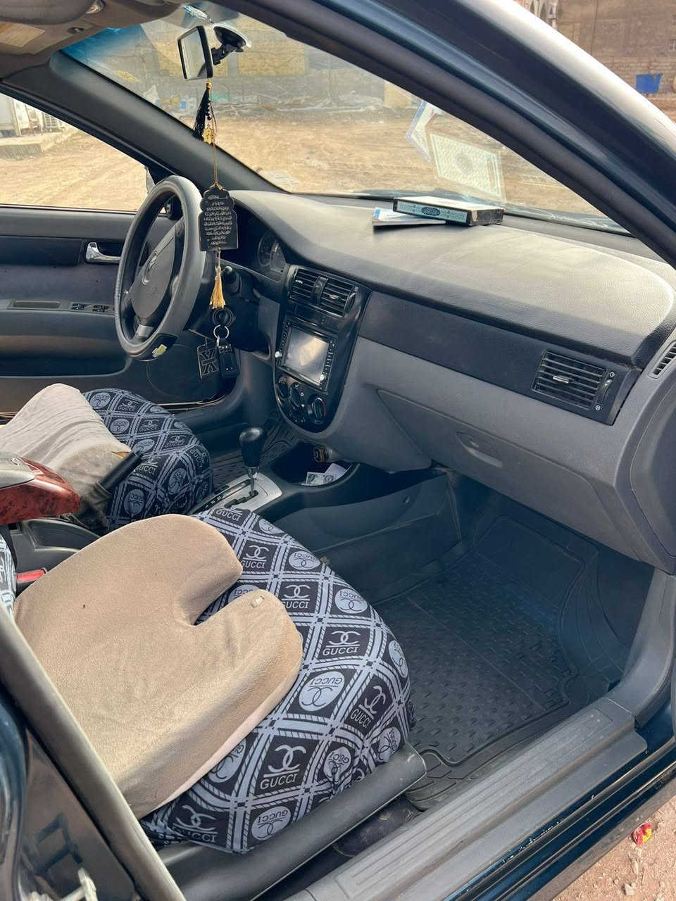 السلام عليكم اخوان اوبترا تجي تشوفها بعينك كامله سعرها ٦٢ بيها مجال ***********
