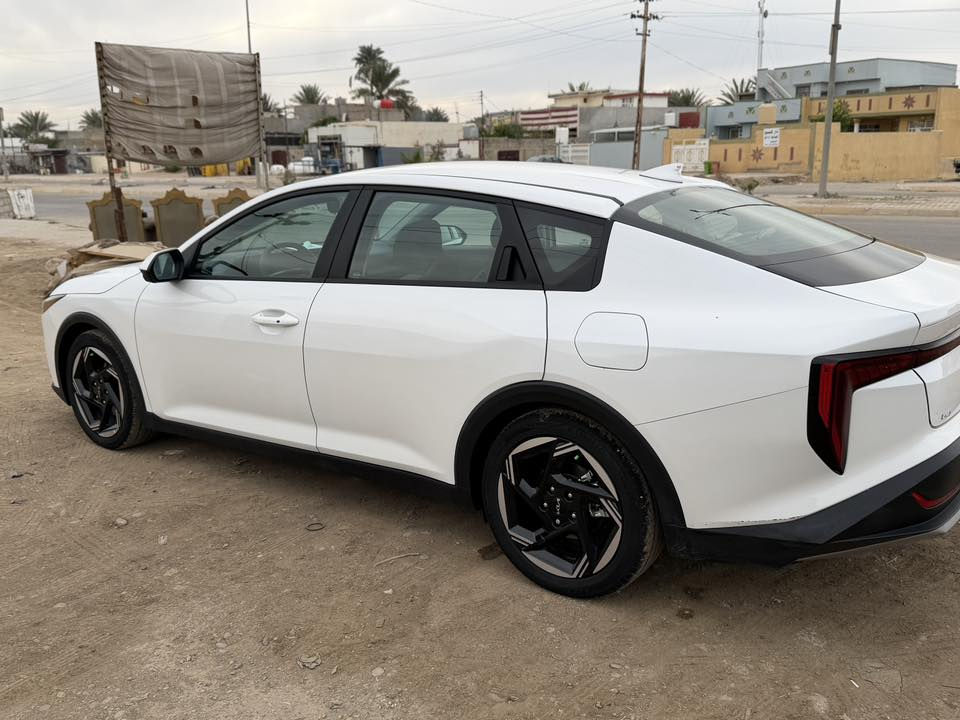 كي فور 2025
رقم بغداد مواصفات LX المعروفه 
السعر 180 بيها مجال 
الظرر جاملغ فقط بدون دواخل 
الاتصال ***********
