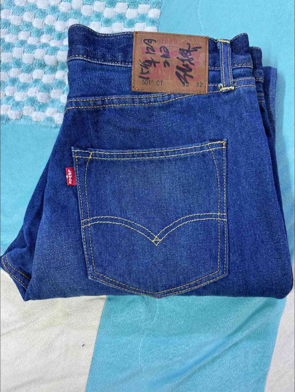 بنطرون Levi’s 
اصلي 
غير مستخدم
كمر 32


**إذا كنت صاحب هذا الإعلان وتريد حذفه لأي سبب، رجاءا أرسل رسالة إلى الدعم الفني**
