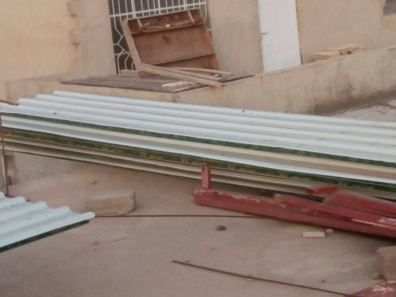 جنكو صندويج مكاني الهرمات سعر المتر 8 وشلمان مالتو موجود اليريد هم تريد وحدو بكيفك ***********
