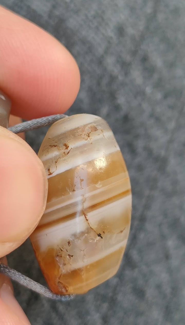 السلام عليكم ورحمة الله وبركاته
الجزع اليماني الأصلي والقديم 

ذات مظهـر وجـودة ممتازة 

السعر خاص


**إذا كنت صاحب هذا الإعلان وتريد حذفه لأي سبب، رجاءا أرسل رسالة إلى الدعم الفني**