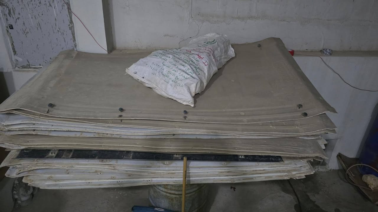 خيمة موكب للبيع بلاستيك عازل للحرارة قياس 6×4 العنوان المسيب  ***********
