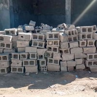 بلوك مستعمل للبيع تقريبا 800مناسبات 07808507019