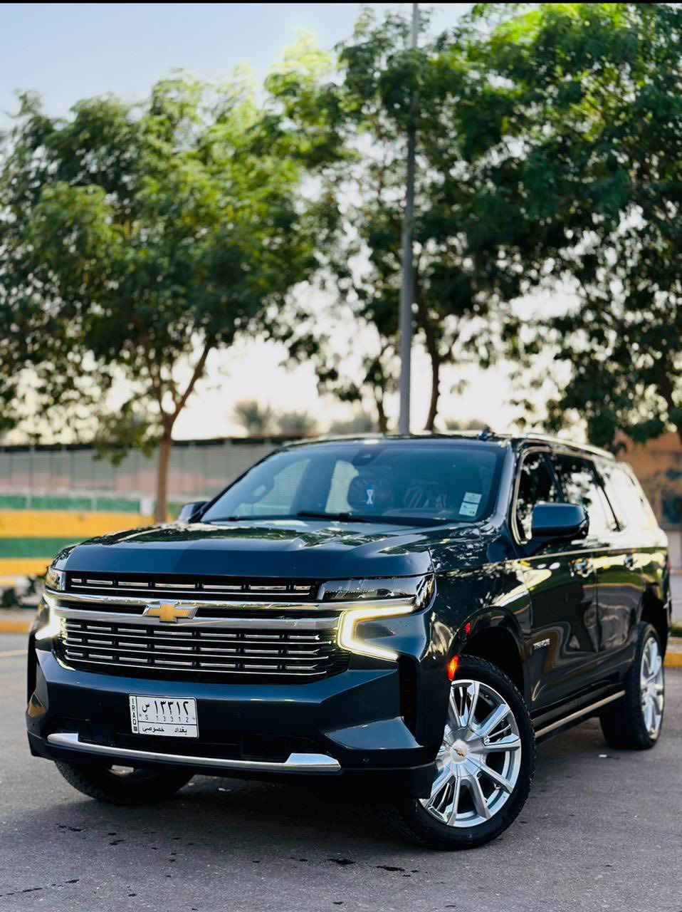 شوفرليت تاهو هاي كانتري  
CHEVROLET TAHOE 
الموديل :2021
مكينة 8 سلندر
عدد المسافات : 61 الف كليو متر
رقم بغداد 
——————— 
المواصفات: 
فول مواصفات 
داخل قرميدي 
بانوراما
كراسي جلد
كراسي اثنين كهرباء
كراسي هزاز(عند اقتراب السيارة من اي شي)
كراسي(تدفئة+تبريد)
كراسي خلفيه منفصله 
شحن الهاتف لاسلكياً
رادار
تحديد مسار
كروس سرعة

نظام AUTO START
هاندبريك دكمة AUTO HOLD
نظام DETECT OFF
نظام مانع انحدار
فول تحكم استيرن(جهتين امامي+جهتين خلفي)
استيرن كهرباء
استيرن تدفئة
شاشة عرض الاعطال
دوسة كهربائية
صندوك كهرباء (شفط)
دبل حساس (امامي+خلفي)
مانع تزحلق
فور ويل

شاشات خلفية اصلية
تشغيل عن بعد
دوسات كتابة CHEVROLET
اشارة بالمري
مري كهرباء(شفط)
#نقطة_عمياء
لايت عدسة زنون(عالي+ناصي)
لد أمامي خلفي
—————-
السعر 410 وبيها مجال بسيط للطيبين 
السياره حادثها بنيد فقط 
مكان السياره : بابل 

***********

