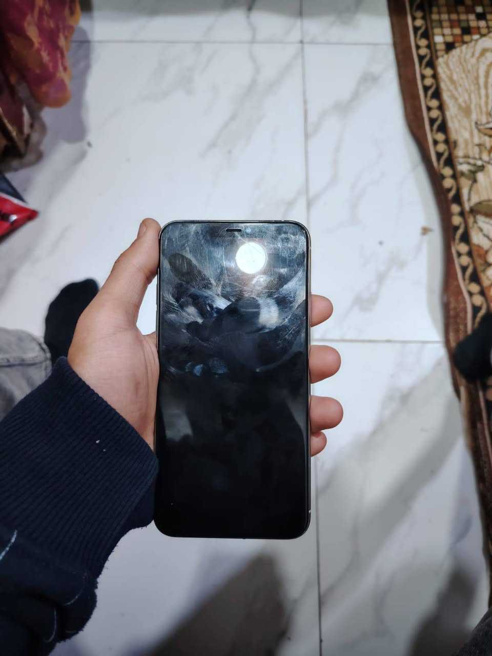 ذاكرة 256
11برو ماكس 
مبدل شاشة
ظهر مفطور
فيس ايدي واكف
يشتغل شريحة وكلشي
امريكي نموذج m
وحدة الموبايل ما ويا كارتونة
للأستفسار الأتصال على الرقم ***********
