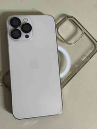 آيفون ١٣ برو ماكس • ١ تيرا • ذهبي