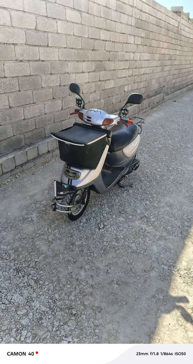 ماتور للبيع كل شي شغال حي النظيف اذا تريد خابرني هذا رقمي *********** بها واتساب🏍
