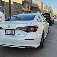 هوندا سيفيك سبورت هايبرد 2025  اللون : ابيض     الموديل : 2025  المساف...