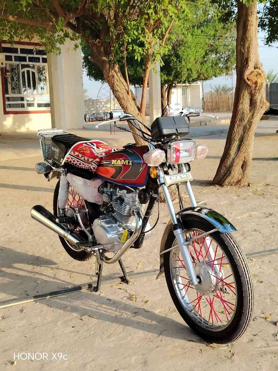 دراجة للبيع
نامه موديل 2025
اوراق اصولي 
مكفوله كفاله عامه 
السعر 700الف وبيها مجال حك الجيه 
للاتصال ***********
الماسنجر مفتوح للتواصل
