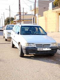 اوبل استرا • ١٩٩٢ • محرك ١٦ بنزين