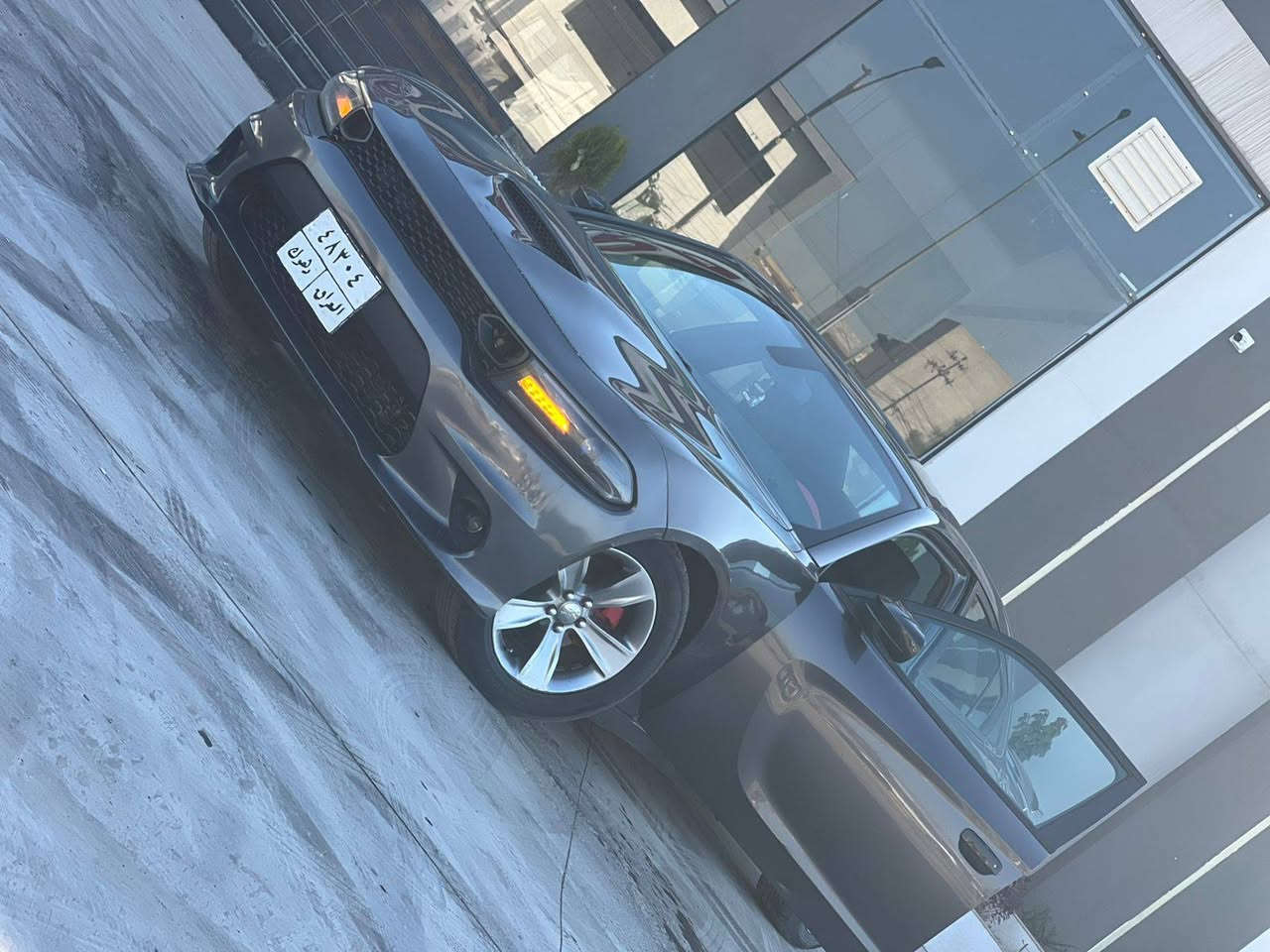 جارجر ٢٠١٥ رقم دهوك بيها صبغ ٥ قطع مكينه وكير شرط داخل جديد طخم سياره كامله شرط التحويل السعر ١٥٥ اتصال *********** $ ***********
