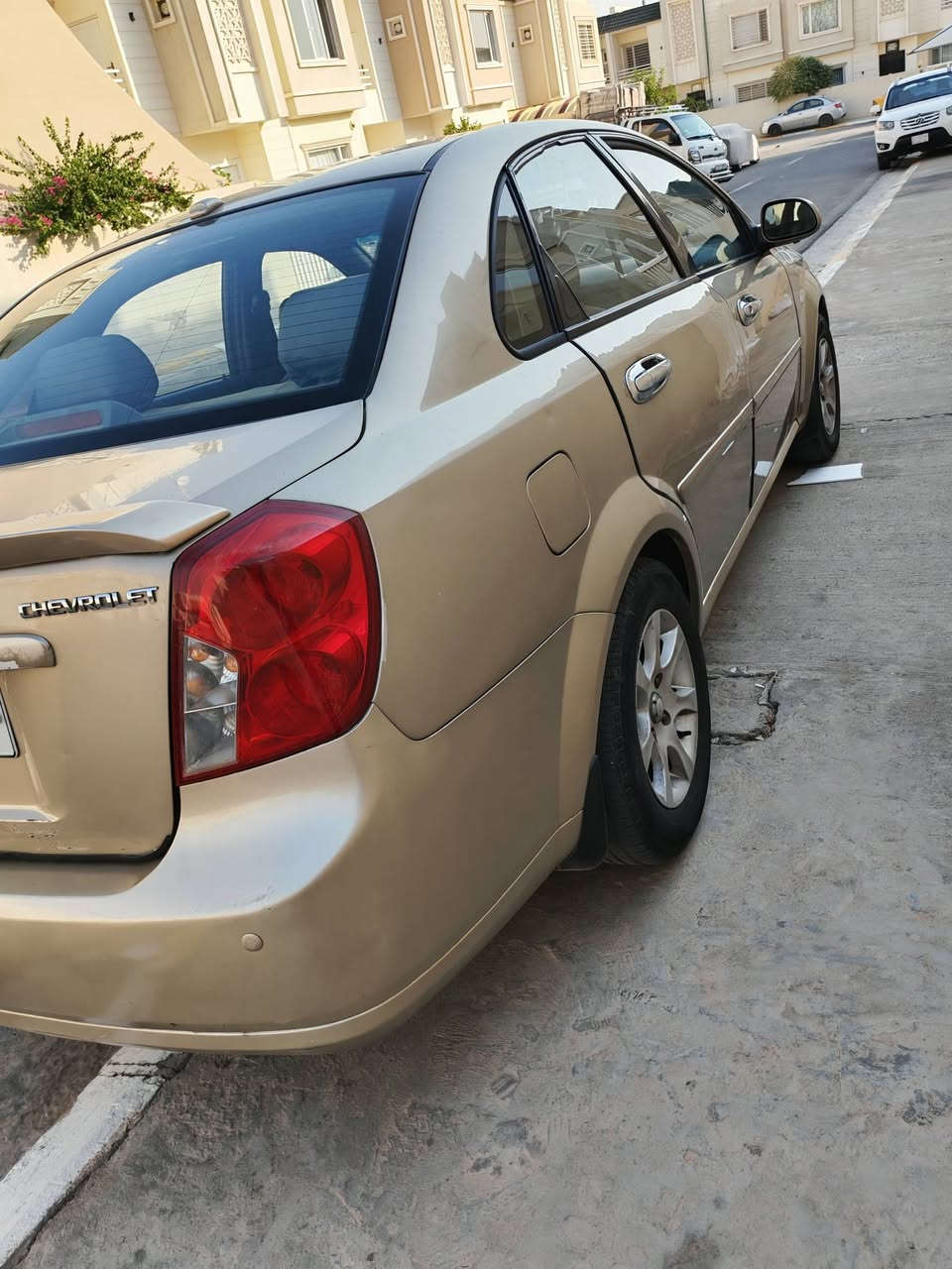 اوبترا للبيع او المراوس ٢٠١٠
كير محرك تبريد شرط
بيها صبغ بدوسة جوا باب النفر حك شبر فقط
سنويه هزه جديدة 
صدر طخم جديد 
٧٢ وبيها مجال
***********
