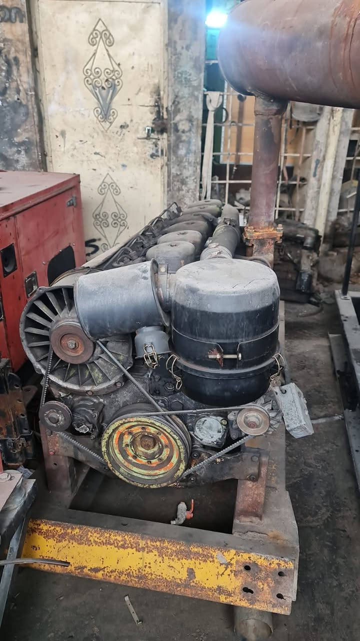 عندي هاي المولدة للبيع محرك دويز 6 باله و توليد 62 كي في


**إذا كنت صاحب هذا الإعلان وتريد حذفه لأي سبب، رجاءا أرسل رسالة إلى الدعم الفني**