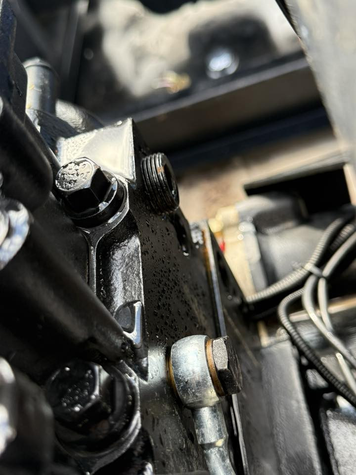 السلام عليكم تم وصول مولدات نوع كمنز 150  كيفي او 250 كيفي اشتاير 400 كيفي العنوان بغداد رقم ***********
