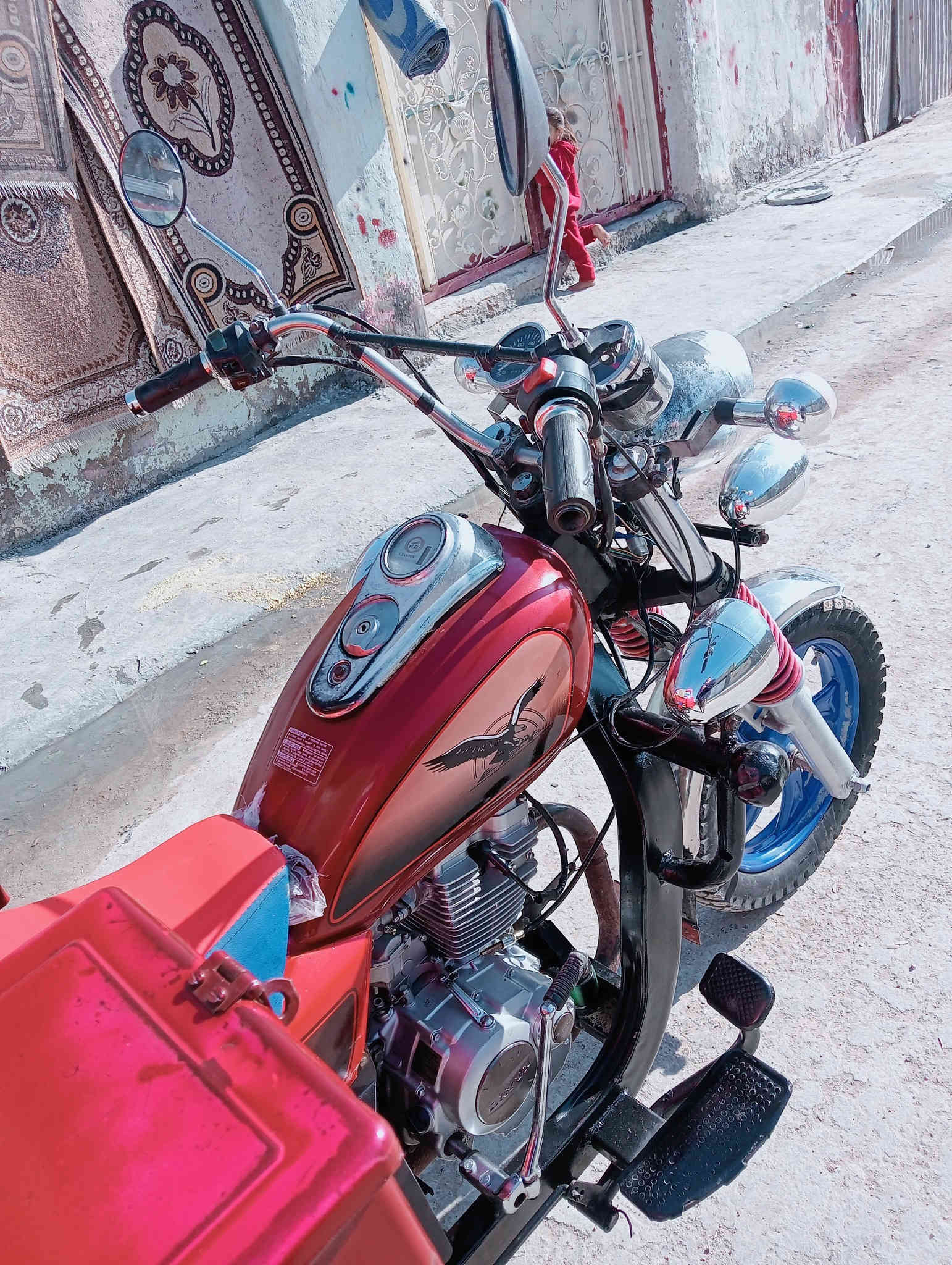 ستوته صقر لبيع مكينه جديده توني شاده مكاني بغداد 
شغله سلف هندر كهربايات 
رقم ***********
