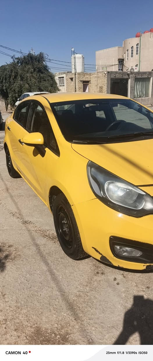 سلام عليكم كيه ريو موديل 13 سياره مكفوله من ضربه القويه وتبديل سعر 70 تصال ***********
