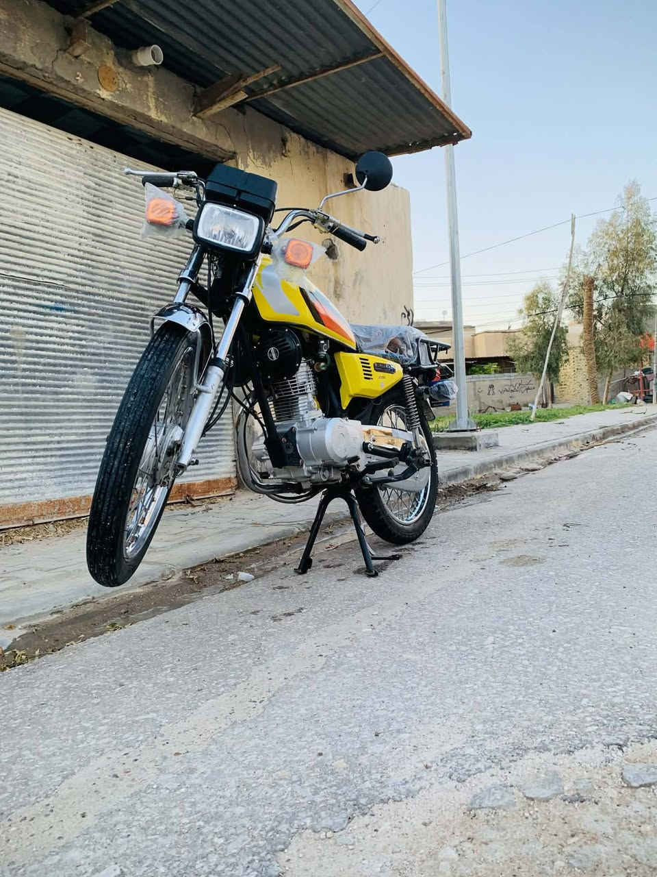 سلام عليكم شباب. 
دراجه للبيع موديل ( 2021 ) تعميره جديد مداور ثاني يوم  وكيله العارضي   السعر  يم Krar Same  راعي دراجه
 ‏‪***********‬‏ مكان مشخاب
