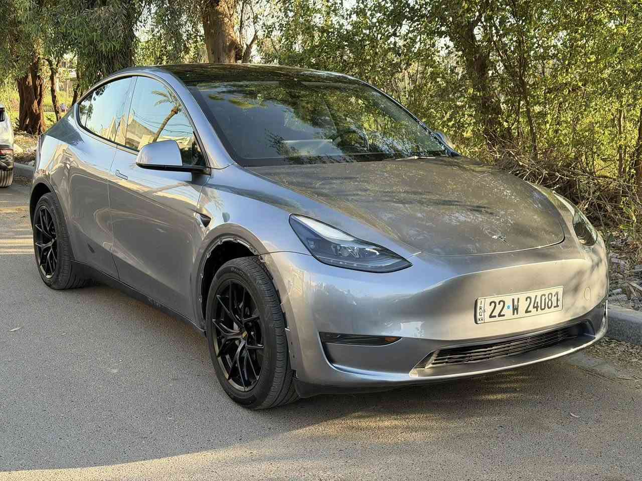 Tesla Model Y 2025 Long Range
العداد:- 3.000Mile شبه زيرو
أعلى كيلو متر بالشحنة الوحدة 570كم

أون لاين اخر تحديث 

الحادث:- قطعة وحده جاملغ مبدل أصلي نفس اللون بس صبغته
أيرباك مقاعد وبرده  مصلح
( صور الحادث مرفقة )

عليها ويل BBS Forged أصلي 
أطارات كونتنل مبطن
سيارة كلش جديدة ونظيفة

السعر 23.800$ 
وبيها مجال بسيط

الموقع بغداد الاعظمية
***********
