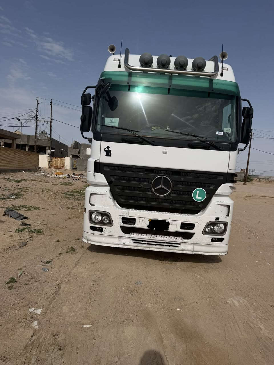 سلام عليكم اكتروز الفين 8 حجم 46 سياره بسمي مسجله بل سنوي صهريج سياره كفاله عامه السعر 330 رقم المبايل ***********
