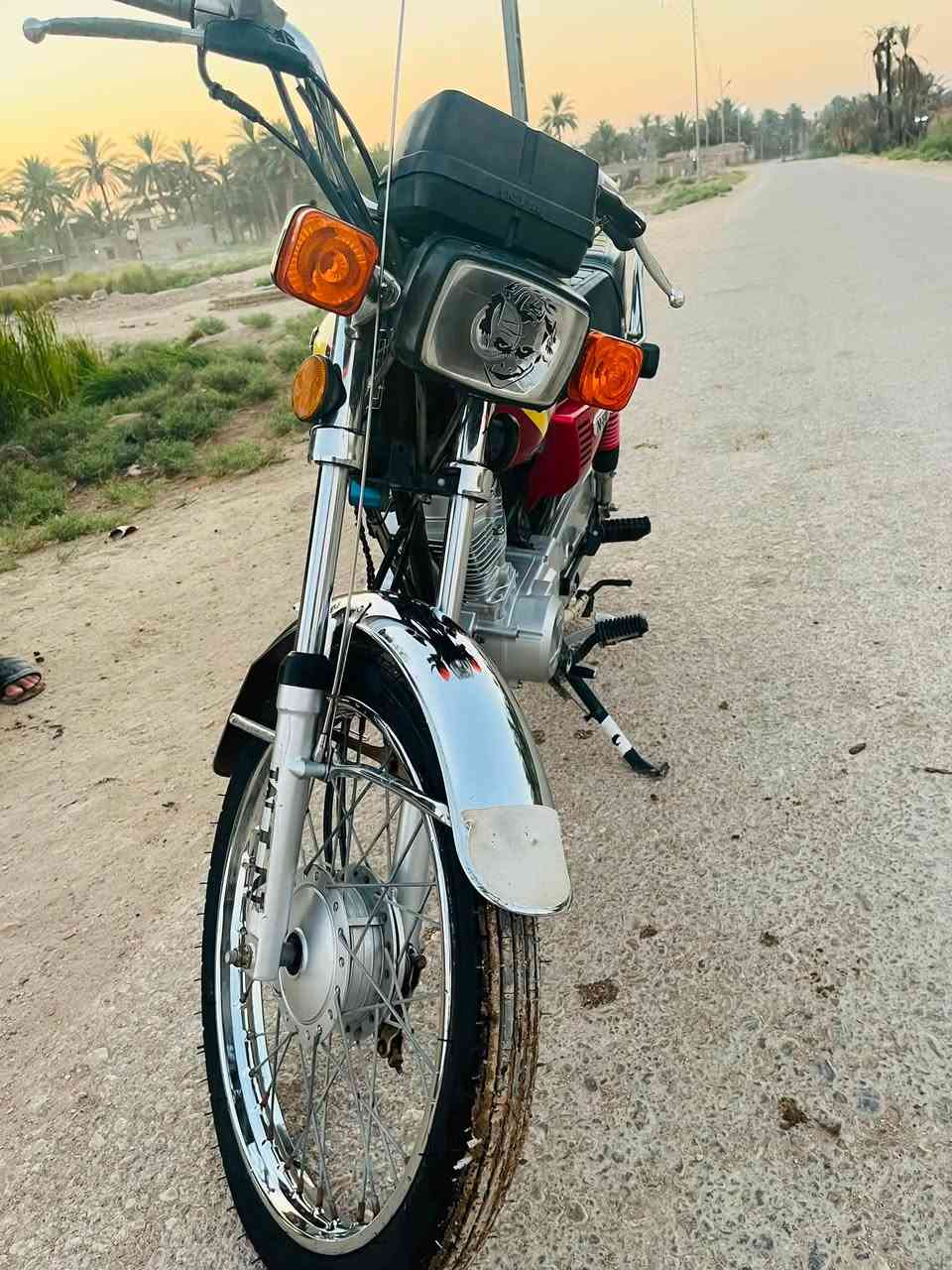 موديل٢٥ للبيع ب٦٢٥ و بيه مجال  طريق كربلاء نجف عمود٦٧٥

***********
