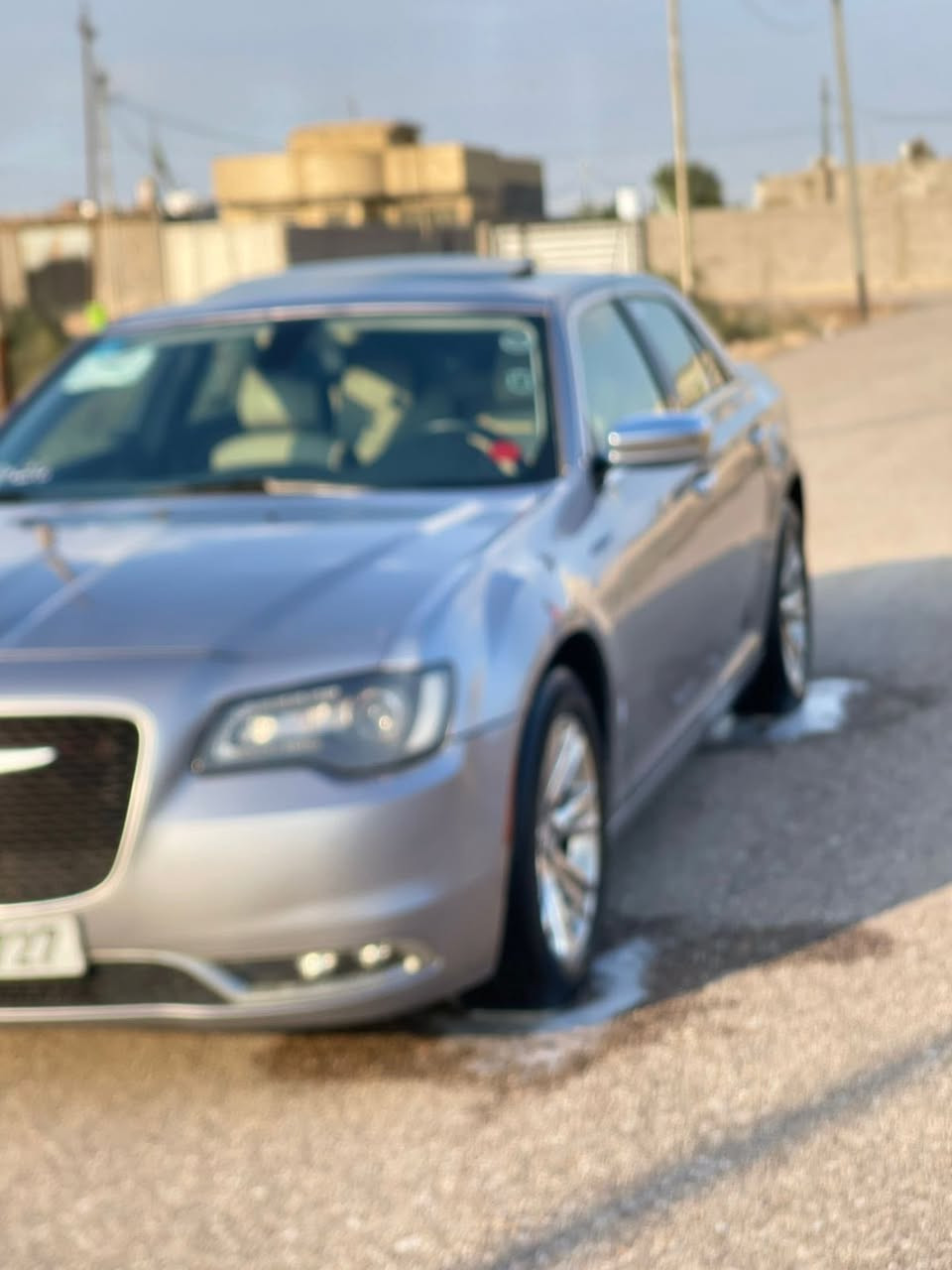 سلام عليكم اوباما موديل 17 أصل فئه C فول مواصفات عدا الرادار الامامي السياره طابه كفاله هنا صار بيها طخه ونصبغ وسونار موجود ب المنشور جزء من البنيد سياره جاهزه كير مكينه حداده تايرات ويل مكسيكي السعر ٢٠٠ وبيها مجال مكانها البصره ابي الخصيب 
رقم راعيها ***********
