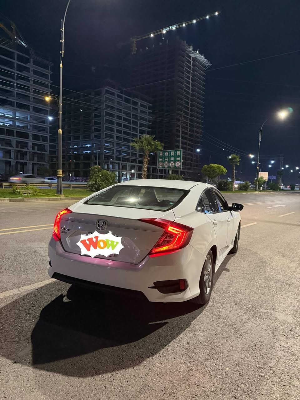 سيفيك 2017 
محرك 20 المرغوب 
ماشيه 95,000 M
شاشه كبيره 
تحكمات ستيرن جهتين 
محرك گير جديد 
بيها اربع قطع صبغ 
3قطع امامي  وجاملغ خلفي 
رقم دهوك  جديد هزه جديده 

مكان السياره بغداد 
سعرها 95 ومجال
***********
