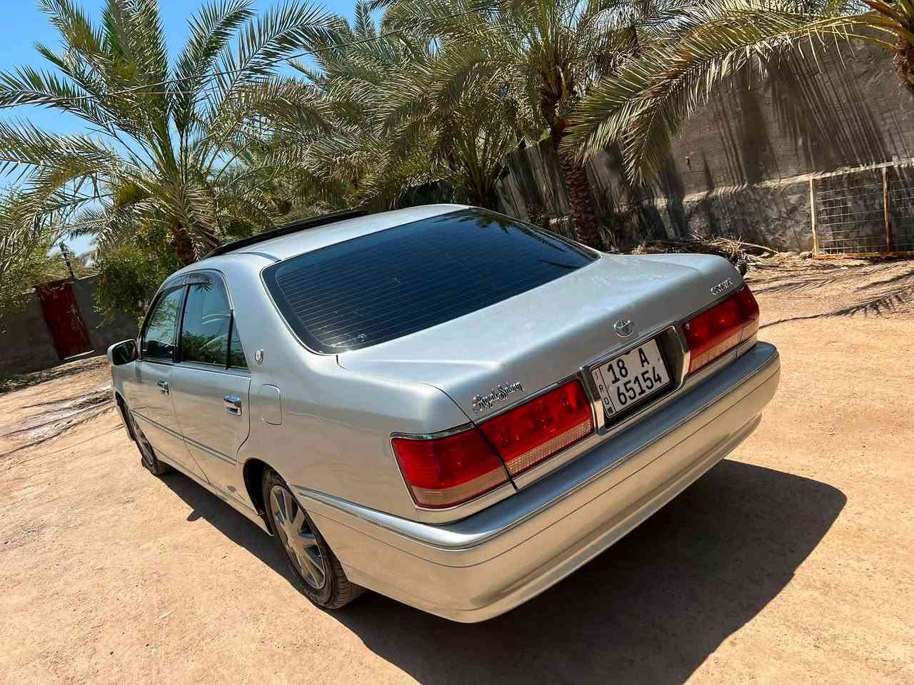 السلام عليكم
ملكه موديل 2001
كرستال اصل
فول مواصفات 
3 دكم 
رقم بابل انكليزي بسمي
جاهزه 
فتحه السيارة
دبل شاشه
ديفور لجبير
شاصي 75
السعر المطلوب 138 وبيها مجال
مكانها /بابل / الكفل
اي ستفسار الاتصال علرقم ***********
