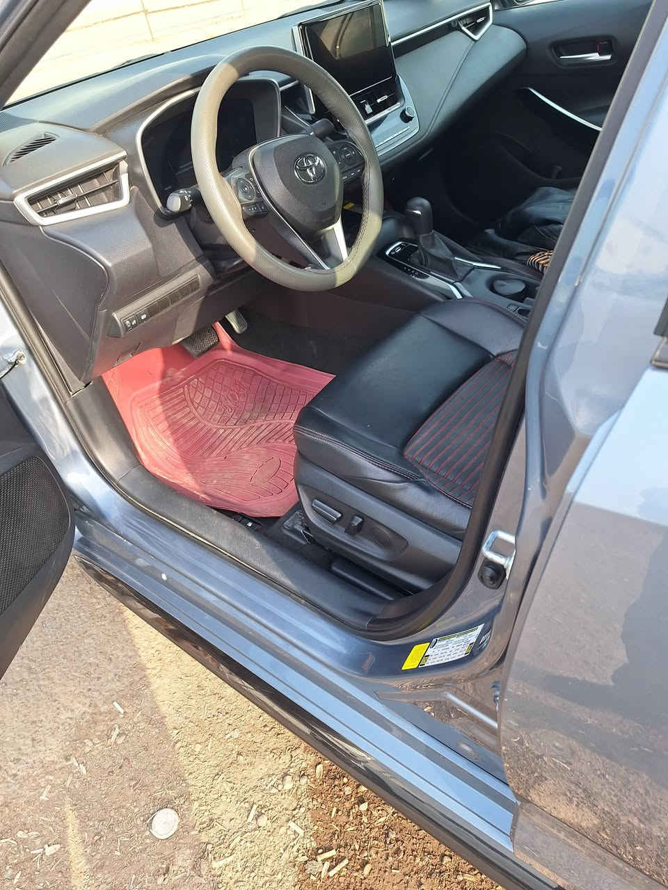 السلام عليكم كورلا أمريكي موديل ٢٠٢٤ فول مواصفات أعلى فئه اي اس حادثهه بنيد بدون دواخل جاملق جهة الصدر مرشوش كلير بيهه تكحيل بالباب خلف السايق العنوان بغداد السعر ١٦٠ وبيهه مجال بسيط للإستفسار ***********
