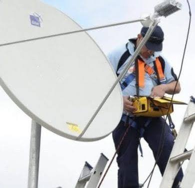 #لاتضل_محتار_اتصل_واحنا_نجيك_للدار 
#تنصيب الستلايت داخل مناطق الكوت كافه باستخدام جهاز التنصيب 
  
مع تجهيز (الصحن - أولمبي - ستلايت - واير )
مع اضافه احدث ترددات الستلايت

#تثبيت بلازمة 📺
#يوجد ستلايت مبحوث كامل قنوات عربية 

🔴للتواصل والاستفسار  الاتصال على الرقم 
🩸يوجد توصيل داخل الكوت فقط 

***********
