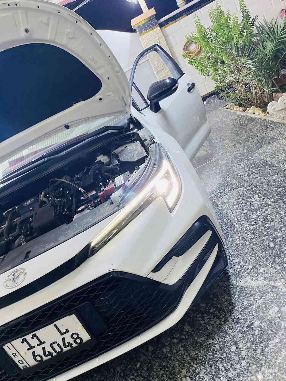 السلام عليكم للبيع أو مراوس بكورلا شكل الخليجي 
كورلا موديل 2025
بلاك أدشن 
فول مواصفات 
ماشيه 10الاف فقط 
رقم بغداد بأسمي تحويل 
مكان السياره بغداد الزعفرانية 
***********
