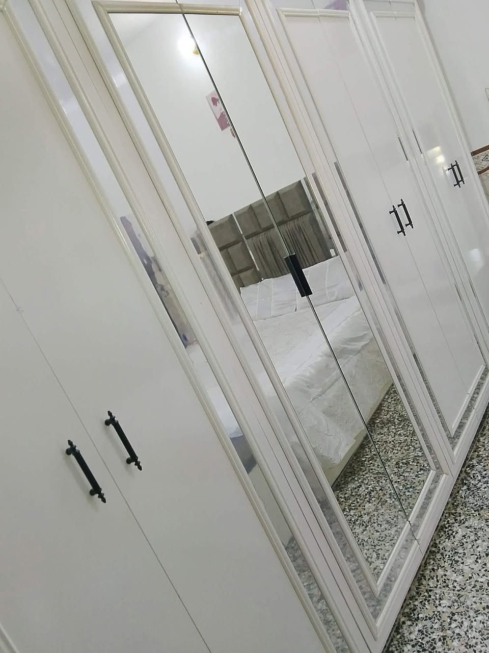 غرفه تركيه 10 قطع 
تاج وكومديات نشره
وشازلون مخزن 
وكنتور 6 ابواب 
زاويه بابين 
ميز مرايه 
كومدي استخدام ٥ اشهر فقط السعر ٩٠٠ العنوان محاويل الصباغيه،،،،،


**إذا كنت صاحب هذا الإعلان وتريد حذفه لأي سبب، رجاءا أرسل رسالة إلى الدعم الفني**