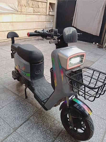 السلام عليكم دراجه شحن R7 حديث كلش نضيف.                                                    بطاريات دبل 32 امبير ونلي                                                  مثبت سرعه كروز.                                                                                              سرعه 75 حقيقي.                                                                            ملف 1800.                                                                                                   الشراب يتصل.               ***********
