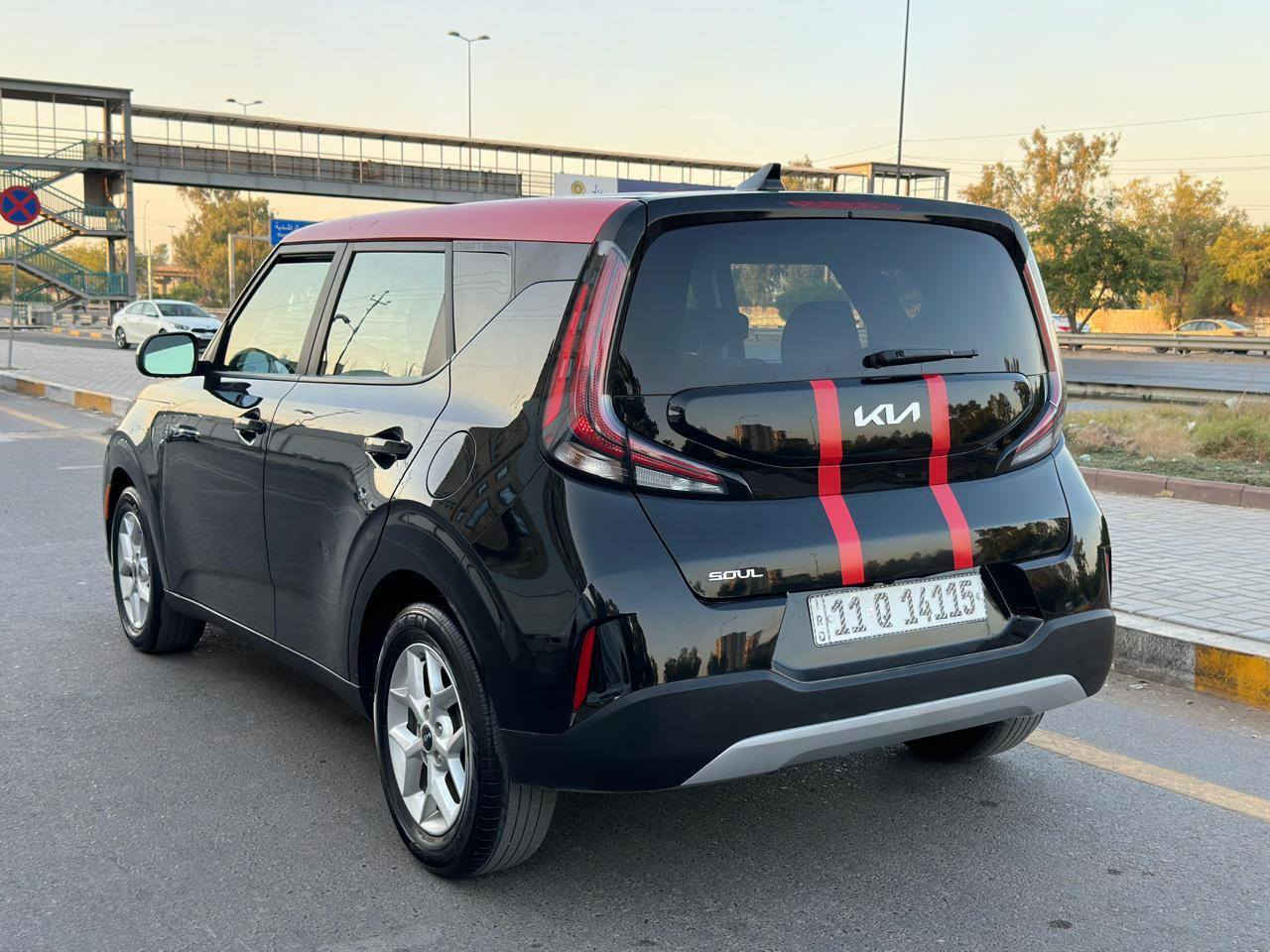 السلام عليكم
صول 2023  لون 🖤
ماشيه 49 كم
رقم بغداد تحويل مباشر
حادث بنيد و دعاميه فقط
گير مكينه كهربائيات مكفوله
مواصفات :
شاشه كار بلي
كامره دواره
تحكمات مود ادرايف 
رادارات اماميه
حساس اطارات(شاشه اعطال)
السياره من فضل الله جاهزه
من كلشي اي نقص مابيه
مكاني بغداد الگريعات
السعر 143$ وبيها مجال
الهاتف : ***********
