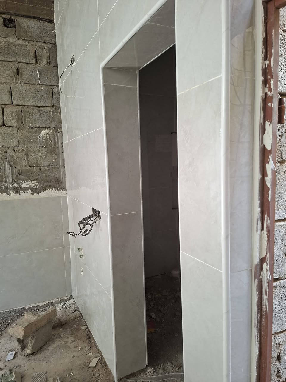 السلام عليكم هاذ جزء من العمل درجه اولى استلام مهندس اتمنى ينال اعجابكم عمل فقط وكرسته عمل في ديالى وبغداد للتواصل *********** اتصال او واتساب باسعار مناسبه
