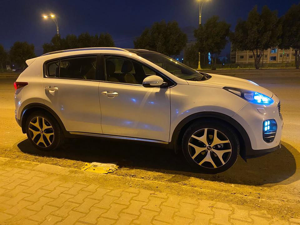 السلام عليكم
سبورتج فول مواصفات جيتي لاين
الموديل 2019 . 
المواصفات :
محرك الفين 2.0 دوش

سقف بنوراما 
بصمه أبواب 
هاند بريك بصمه + اوتو هولد + مانع نزلاق + مانع نحدار + مود درايف 
صندوك كهرباء + ذكي 
 كامره داورة
تبريد بيانو 
كراسي جلد + كراسي كهرباء  
لايت  لد نهاري زينون + بروجكتر زينون 
8 ايرباك 
حساس امامي + حساس خلفي + حساس مطر + حساس لايت 
تبريد قطعتين
ويل كب كبير 
ماشيه68 الف 
رقم بغداد باسمي
السعر 210$بيه مجال  
السياره جدا نضيفه وجديده  
مكاني بالحله 
***********
