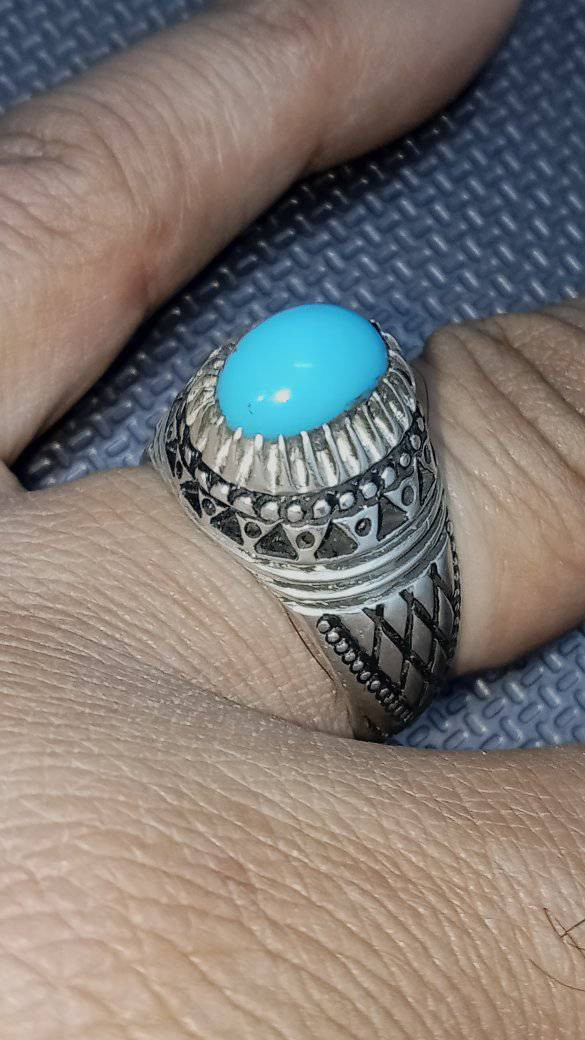 فيروزي للبيع السعر 150 ألف


**إذا كنت صاحب هذا الإعلان وتريد حذفه لأي سبب، رجاءا أرسل رسالة إلى الدعم الفني**