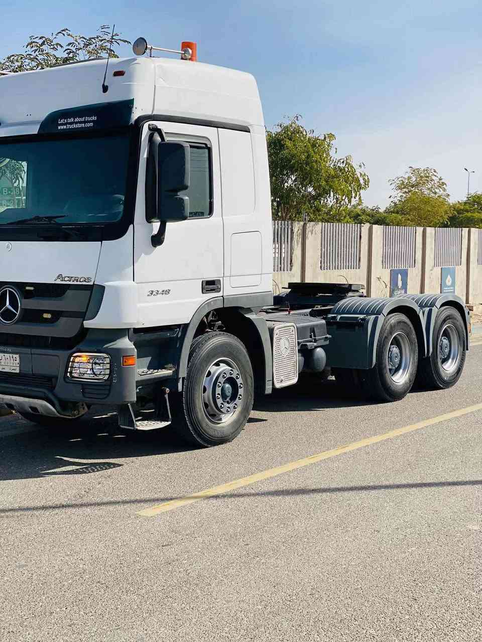 سلام عليكم اكتروز للبيع مديل 2006 رقم السياره بصره معلايه 13 حجم المكينه 48/33 سعر السياره ب 5 دفاتر  وعشره ورقات العنوان كربلاء التصال ع رقم ***********
