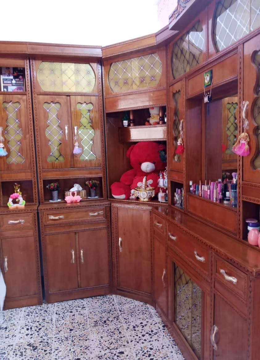 للبيع غرفه نوم سوكي تكمه. ثقيله سوكي سعر مليون ونص
االانبار ناحيه الصقلاويه. منطقه حويوه قرب مدرسه الوهران 
*********** للاستفسار
