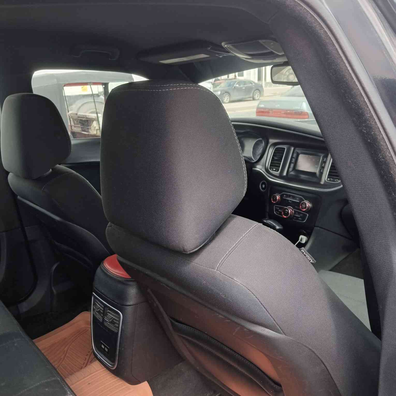 سلام عليكم جارجر مديل 2015 رقم بصره انكليزي بسمي حادث السياره مرفق بامنشور او بيها باب السايق هنا باعراق السياره ليبل واحد قطعه مابدله بيها السياره كل ايرباكاتها سالمه محدث وايد بدي نقص السياره حداده فقط السعر 160 استفسار اكثر ***********
وتساب ***********
